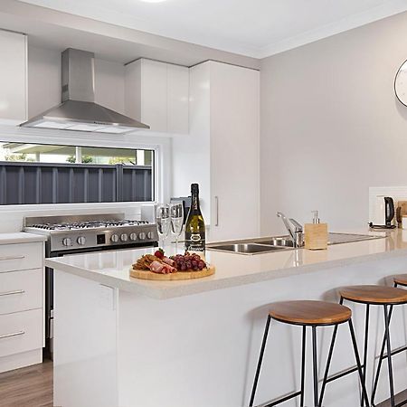Milawa Vineyard Views - Guesthouse 1 Екстериор снимка